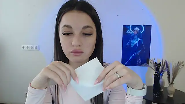 Eva Eldis online show from 9, 3, 2025