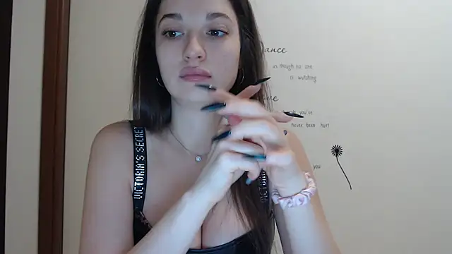 Eva Eldis online show from 8, 9, 2025