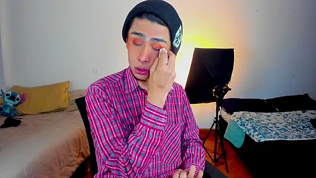 Snapshot of steve__gray chatting on 13, 3, 2025 steve gray online show from 13, 3, 2025