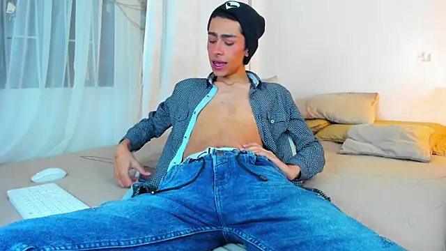 Snapshot of steve__gray chatting on 20, 3, 2025 steve gray online show from 20, 3, 2025