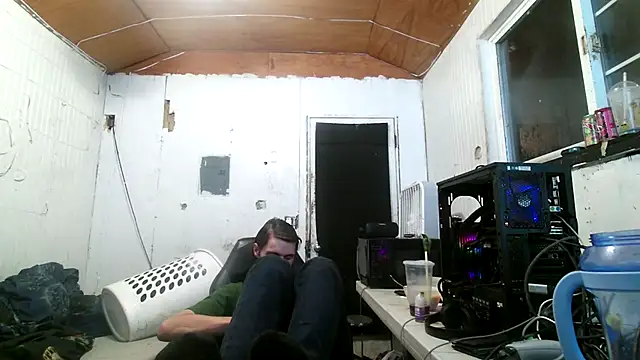 Snapshot of nuttyking2022 chatting on 3, 10, 2025 nuttyking2022 online show from 3, 10, 2025