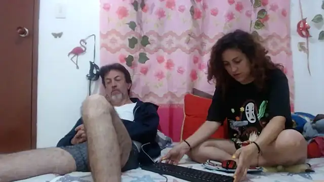 jeans and emma online show from 11, 3, 2025