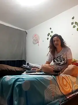 jeans and emma online show from 23, 11, 2025