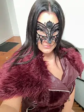 Loveblackzilla online show from 3, 10, 2025