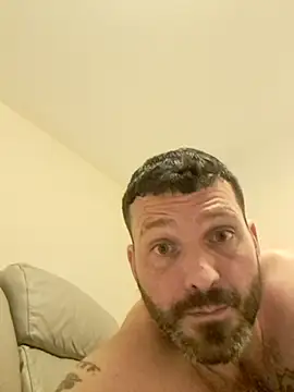 Snapshot of ANYTHINGGOS86 chatting on 14, 10, 2025 ANYTHINGGOS86 online show from 14, 10, 2025