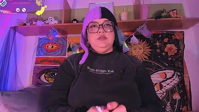 Banana squirt online show from 30, 10, 2025