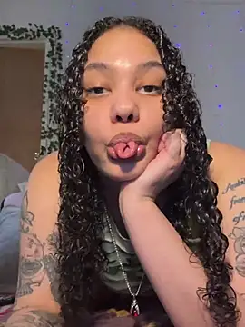 tastylolaaa online show from 4, 5, 2026