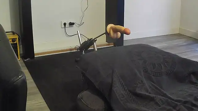 YourLoveBoyKevin online show from 9, 3, 2026