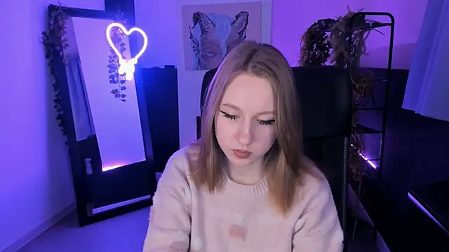 DariaTate online show from 4, 3, 2025