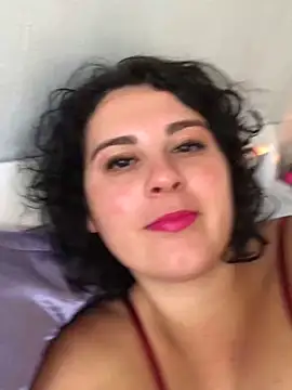 Snapshot of LunaSoleil9 chatting on 8, 2, 2025 LunaSoleil9 online show from 8, 2, 2025