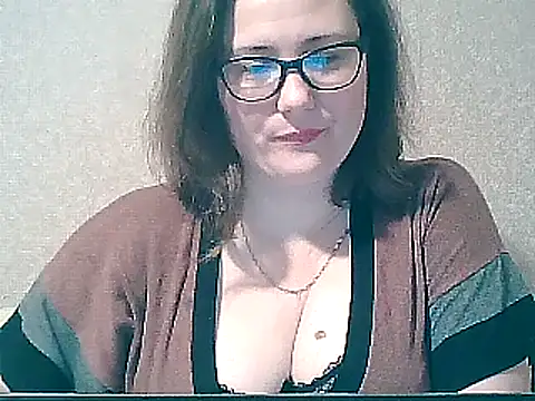 MerryLaCherry online show from 8, 2, 2025