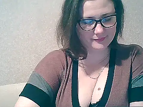 MerryLaCherry online show from 9, 2, 2025