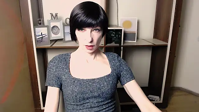  AngeliaFlow  online show from 6, 1, 2026