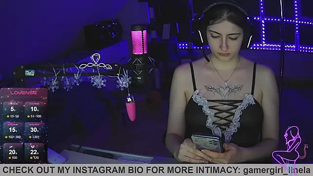 Gamergirl-Linela online show from 10, 11, 2025