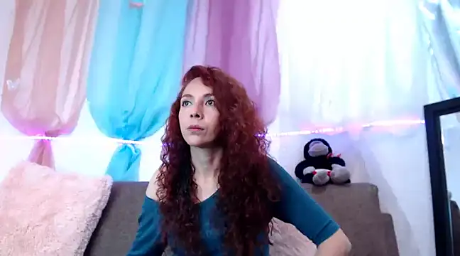 Snapshot of alisonandree chatting on 11, 2, 2025 alisonandree online show from 11, 2, 2025