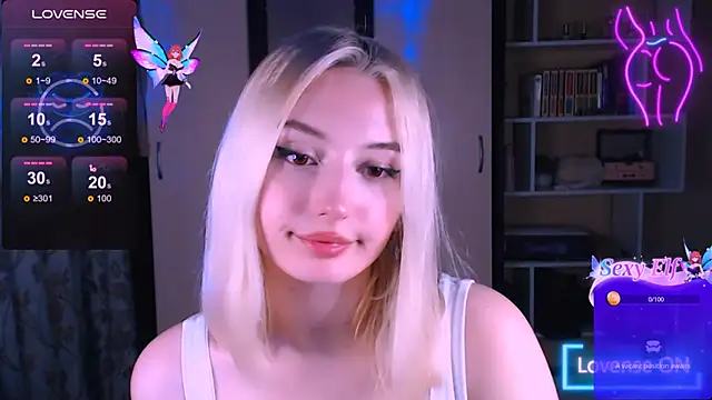 Snapshot of beauty_blonde chatting on 25, 2, 2025 beauty blonde online show from 25, 2, 2025