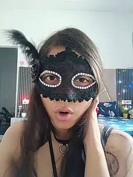 Snapshot of shnaz_1 chatting on 18, 6, 2026 shnaz 1 online show from 18, 6, 2026