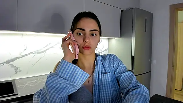 EmiliaZen online show from 18, 3, 2025