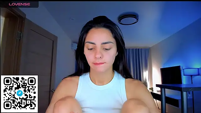 EmiliaZen online show from 9, 9, 2025