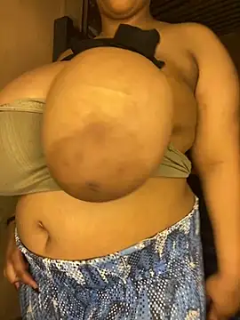 NonoGotBoobies online show from 17, 11, 2025