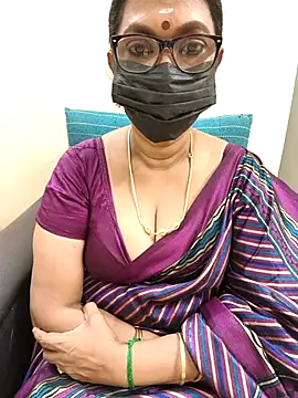 niiveditha online show from 22, 2, 2025