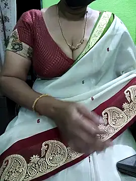 niiveditha online show from 8, 10, 2025