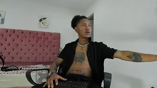 Snapshot of blackdirty420 chatting on 22, 2, 2025 blackdirty420 online show from 22, 2, 2025