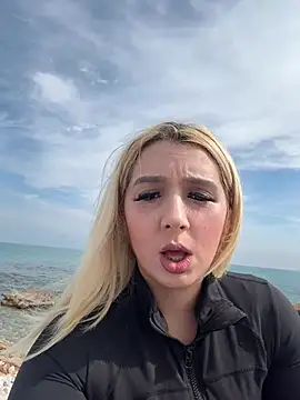 hotamanda01 online show from 27, 2, 2026