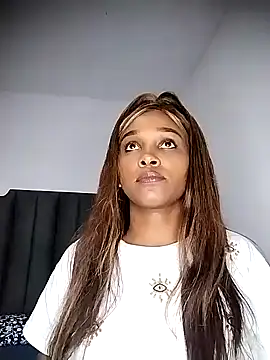 Snapshot of moree_Queen chatting on 18, 2, 2025 moree Queen online show from 18, 2, 2025