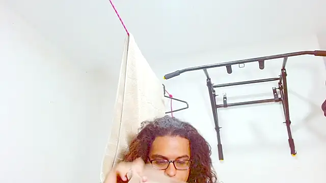 Diane blossom online show from 23, 2, 2025