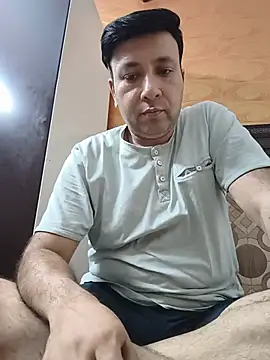 Snapshot of innocentboy1987 chatting on 13, 6, 2026 innocentboy1987 online show from 13, 6, 2026