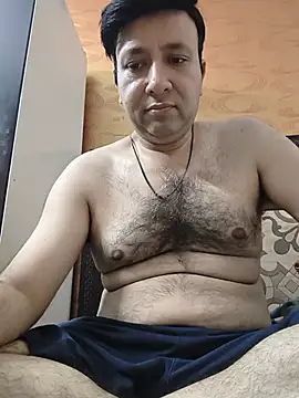 Snapshot of innocentboy1987 chatting on 8, 7, 2026 innocentboy1987 online show from 8, 7, 2026