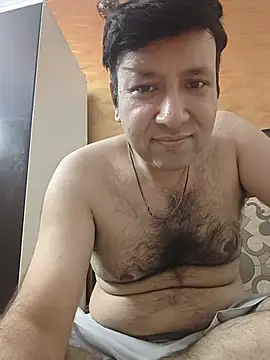 Snapshot of innocentboy1987 chatting on 15, 7, 2026 innocentboy1987 online show from 15, 7, 2026
