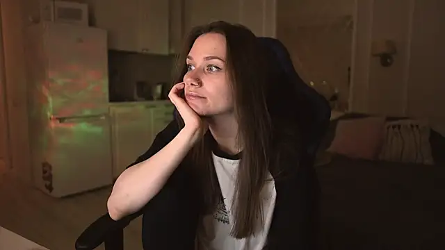 alexa feels  online show from 14, 3, 2025