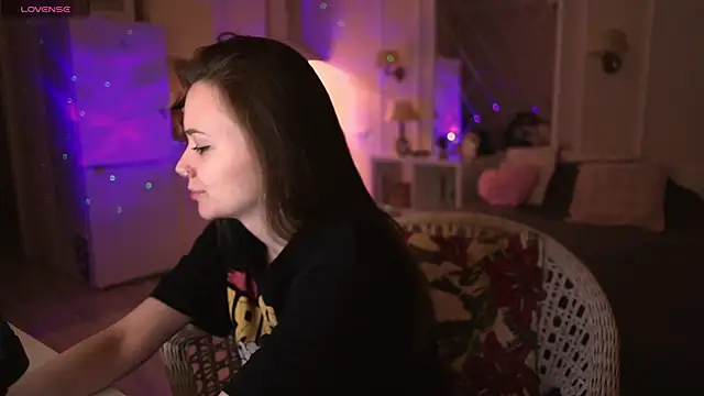 alexa feels  online show from 21, 3, 2025