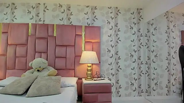 ArianaFranco online show from 3, 3, 2026