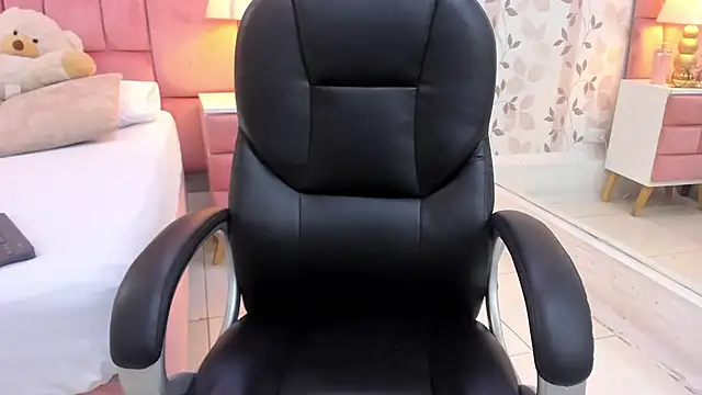 ArianaFranco online show from 16, 4, 2026