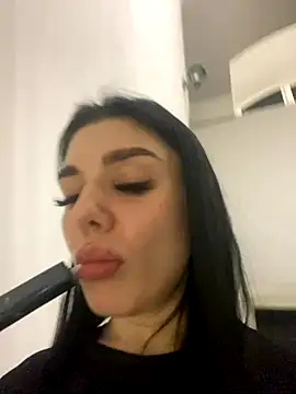 MaeveMoon online show from 31, 10, 2025