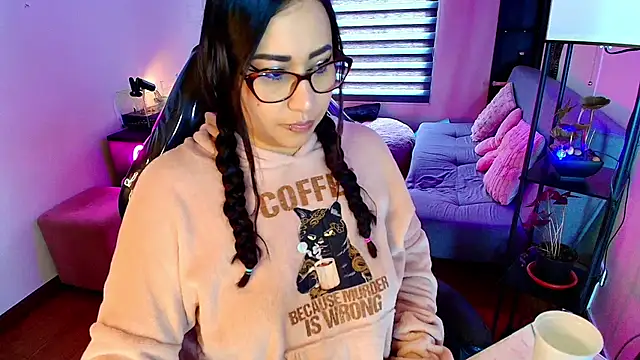 cherryy bombshelll online show from 7, 5, 2026