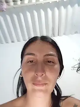 single mother indecent online show from 21, 5, 2026