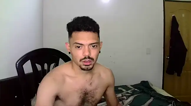 Snapshot of chocolatino16 chatting on 7, 2, 2025 chocolatino16 online show from 7, 2, 2025