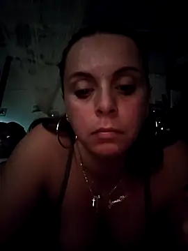 Snapshot of ShysluutGia chatting on 31, 10, 2025 ShysluutGia online show from 31, 10, 2025