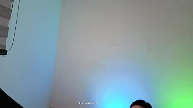 Carolblonde online show from 8, 4, 2026