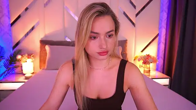 LindsieGreyy online show from 2, 7, 2026