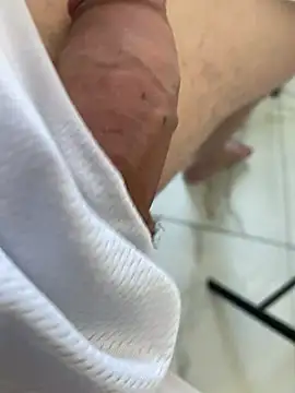 obranquinho21cm online show from 24, 2, 2025