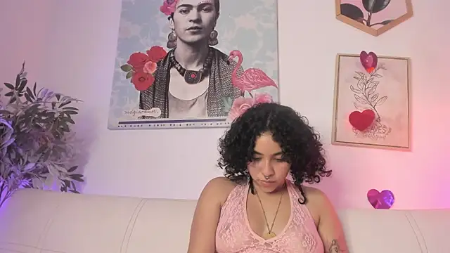 Dhalila  online show from 25, 2, 2025