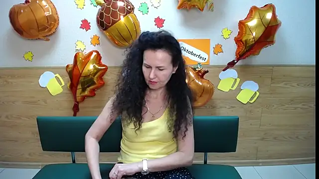 Miroslava Happi online show from 15, 9, 2025