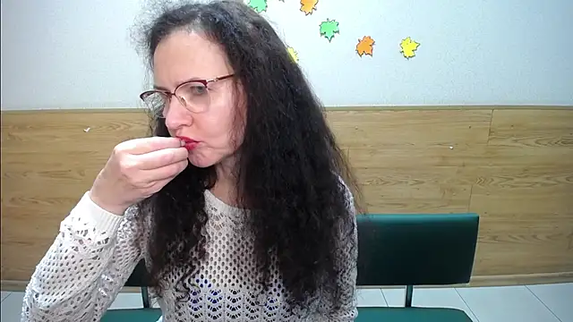 Miroslava Happi online show from 29, 9, 2025