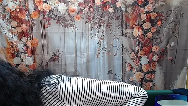 Miroslava Happi online show from 27, 3, 2026