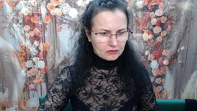 Miroslava Happi online show from 25, 4, 2026